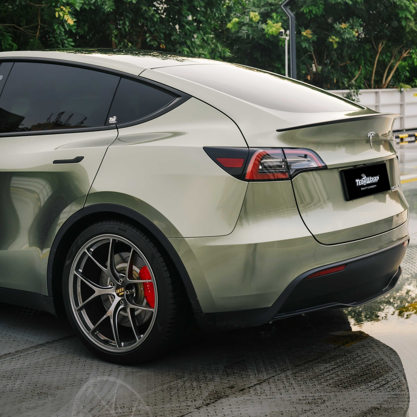 RB35-HD Gloss Metallic Wilderness Green with plastic liner