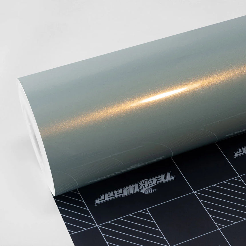 RB36-HD Gloss Metallic Palladian Blue with plastic liner